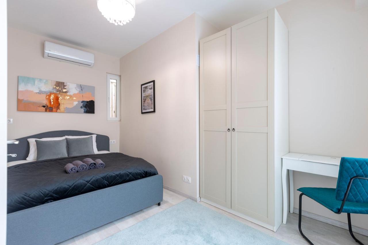 Luxurious Karoly Apartment In The Heart Of Budapest Exterior photo